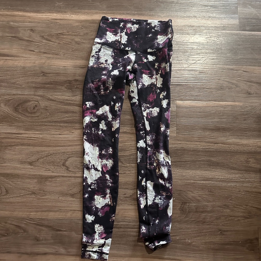 Lululemon Wunder Under Kara blossom Full length Leggings yoga pants Size 6